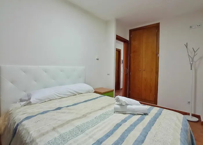 Familiar * سْييرا نيفادا